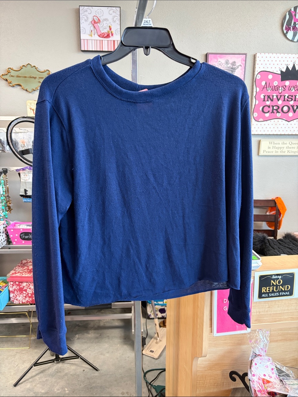 Agnes & Dora Navy Crew Neck Long Sleeve Sweater. FW91C4